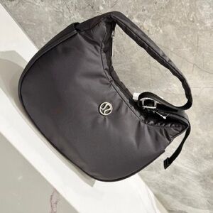 💋Lululemon Mini Shoulder Bag 4L Underarm bag